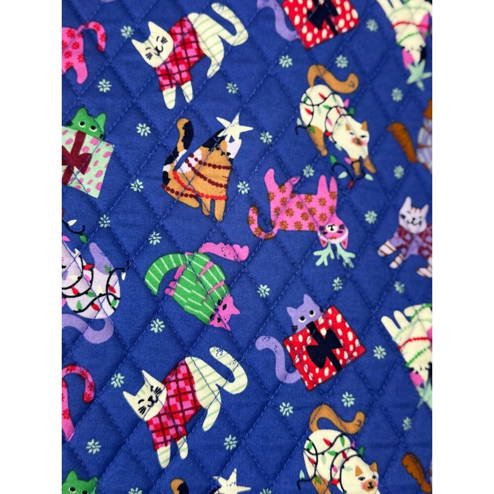 Vera Bradley Catnip Christmas Essential Grand Tote, NWT - Picture 5 of 6